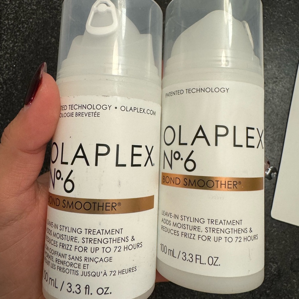 OLAPLEX No. 6 Bond Smoother with White and Gold Accents